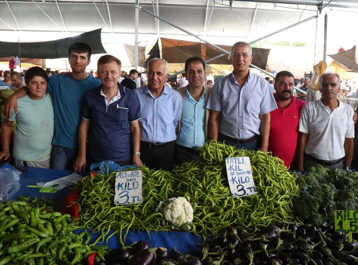 Menderes Mahallesi Kapalı Semt Pazarına kavuştu