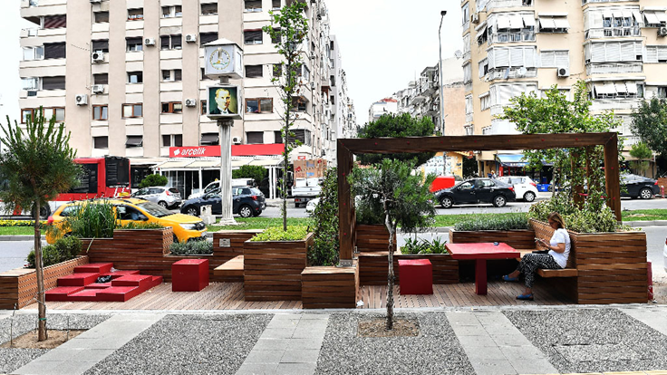 Girne Caddesi’nde Huzurlu Bir Mola