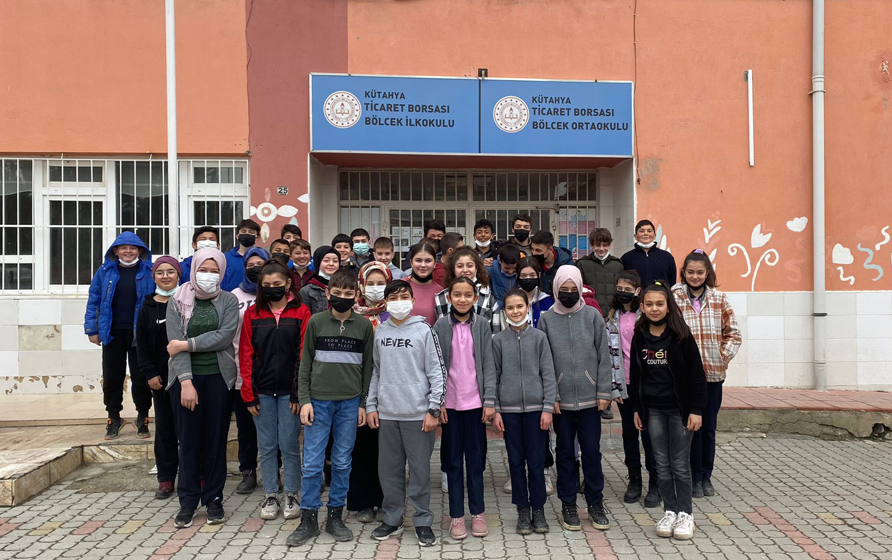 Gençler Zararlı Maddelere Karşı Bilgilendirildi